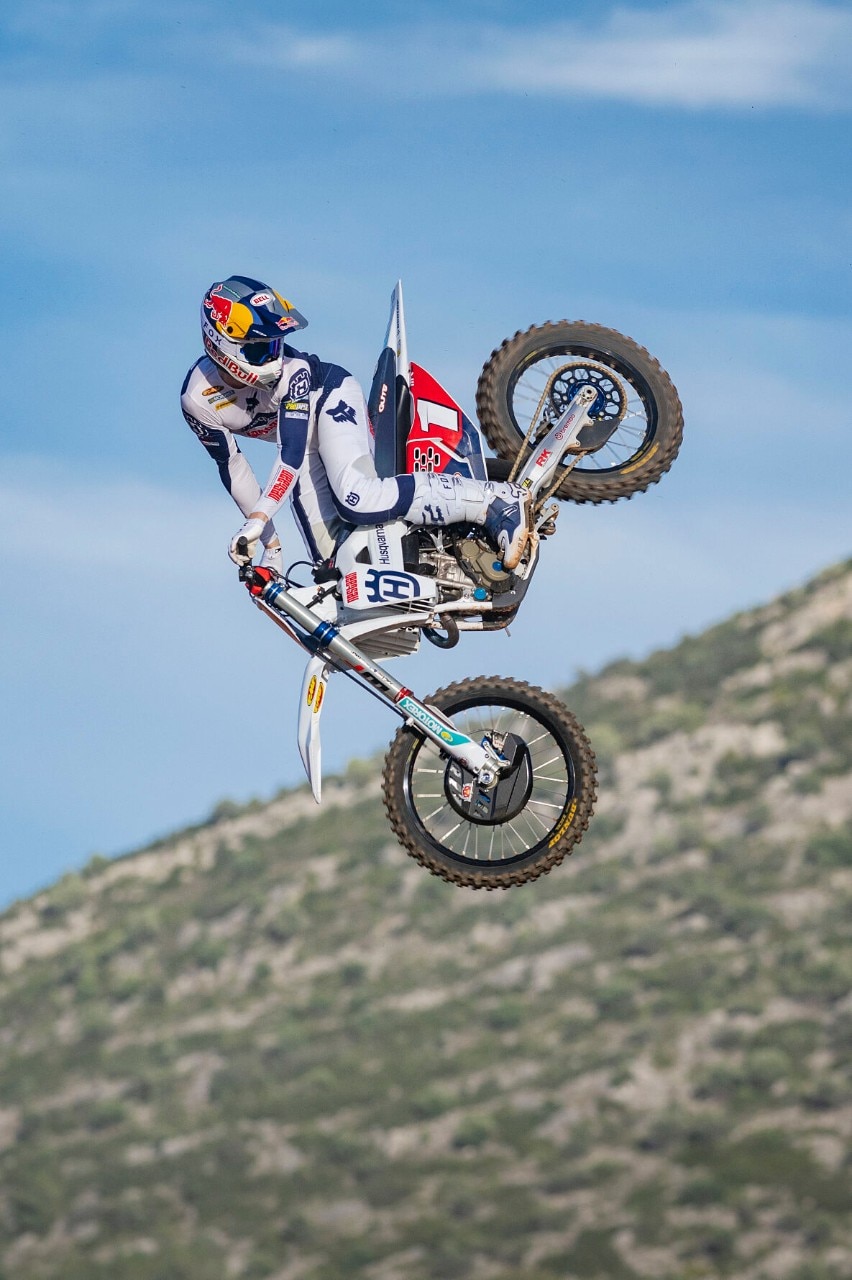 Nestaan Husqvarna Factory Racing 2025